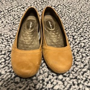 Eddie Bauer woman’s flats size 8